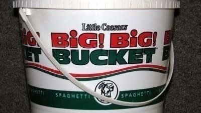 Snack_Memories's tweet photo. Little Caesar's Spaghetti Bucket (1993-circa 1994): A plastic bucket containing breadsticks, pasta, and sauce,  available in sizes little, medium, or "Big! Big!" https://t.co/zkP6hSfIKP
