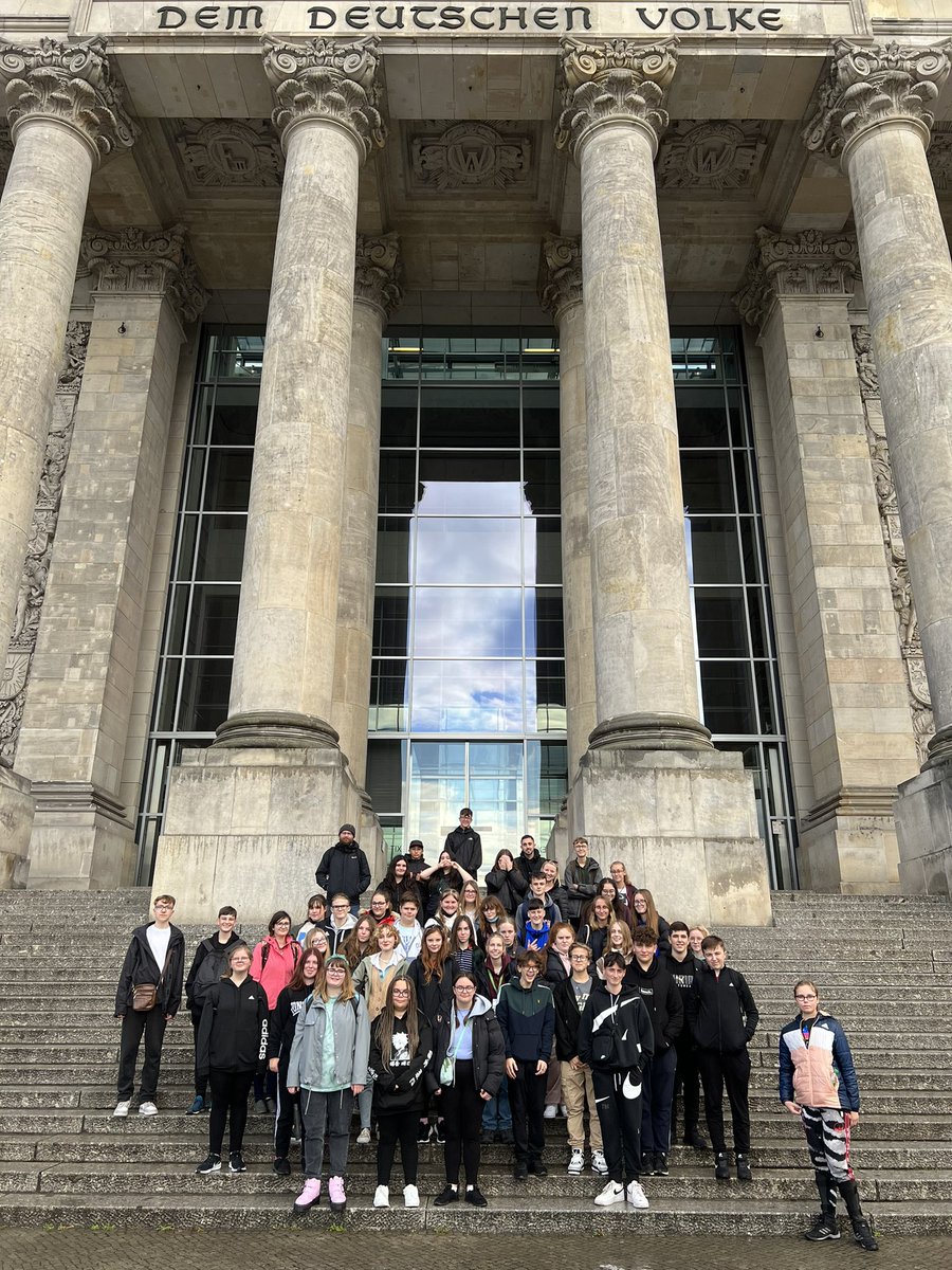 EPA_Humanities's tweet photo. A long day so far! Made it to the Reichstag, followed by a poignant visit to the Memorial to the Murdered Jews of Europe. #EPABerlin https://t.co/0g6PmBI1ec