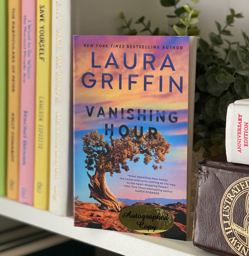 KTBookReview's tweet photo. One of the most trusted voices in mystery today Laura Griffin delivers a stunning example of mystery romance. @Laura_Griff @BerkleyRomance  https://t.co/aImgaHzwNj https://t.co/Z30xsMnnX4