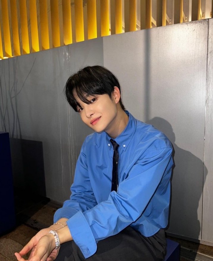 fansofhrj's tweet photo. #vocablue si paling biru 💙💙 https://t.co/pqaFKgmTSG