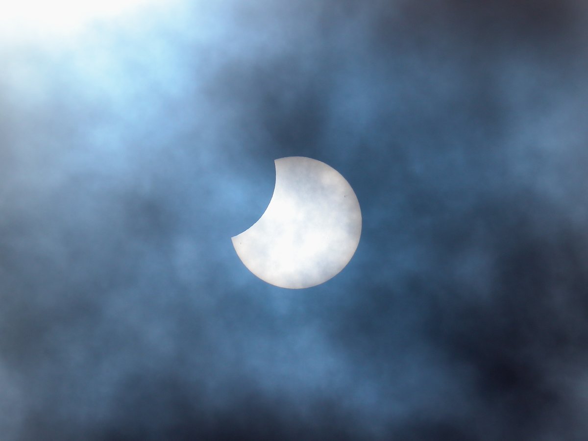 ravenfandango's tweet photo. This mornings partial eclipse, taken from my garden in Hertfordshire Uk 25th october 2022. may have picked up a sun spot in the images too.
@skyatnightmag 
#eclipse #partialeclipse  #SolarEclipse2022  @bbcweather @BBCStargazing #Eclipse2022 https://t.co/rqF2hcYa2g