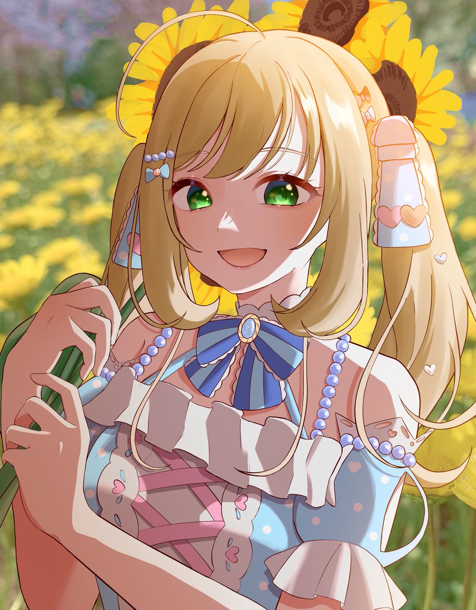 1girl flower solo blonde hair holding green eyes holding flower  illustration images