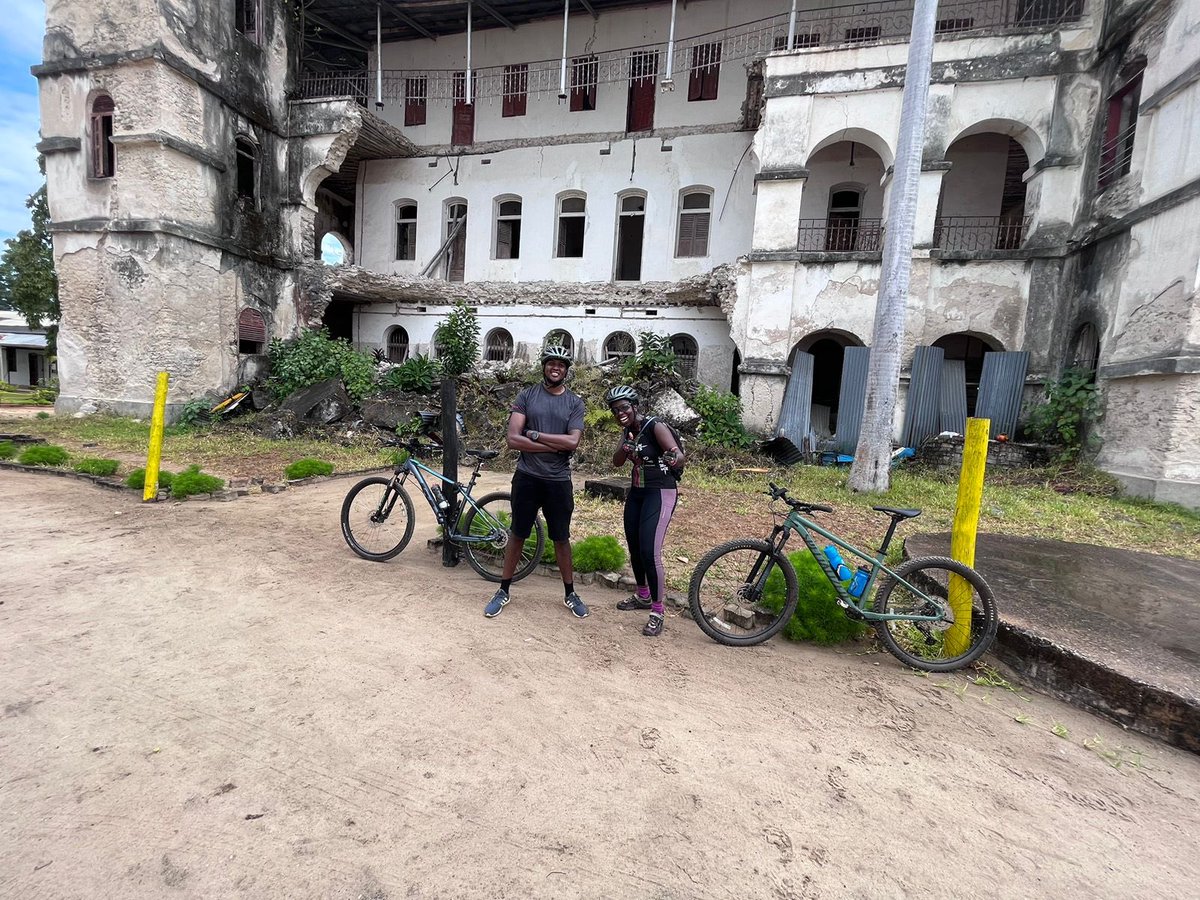 BunduRovers's tweet photo. Sometimes we leave the 4X4’s and site see the towns and cities we visit getting a better view of everything!  #pointandgobeyond 
#SecretsOfTheSultans
#jipe
#lushoto 
#bagamoyo 
#magoroto
#msambweni
#bunduroversclub https://t.co/cbVMnS9A9Y