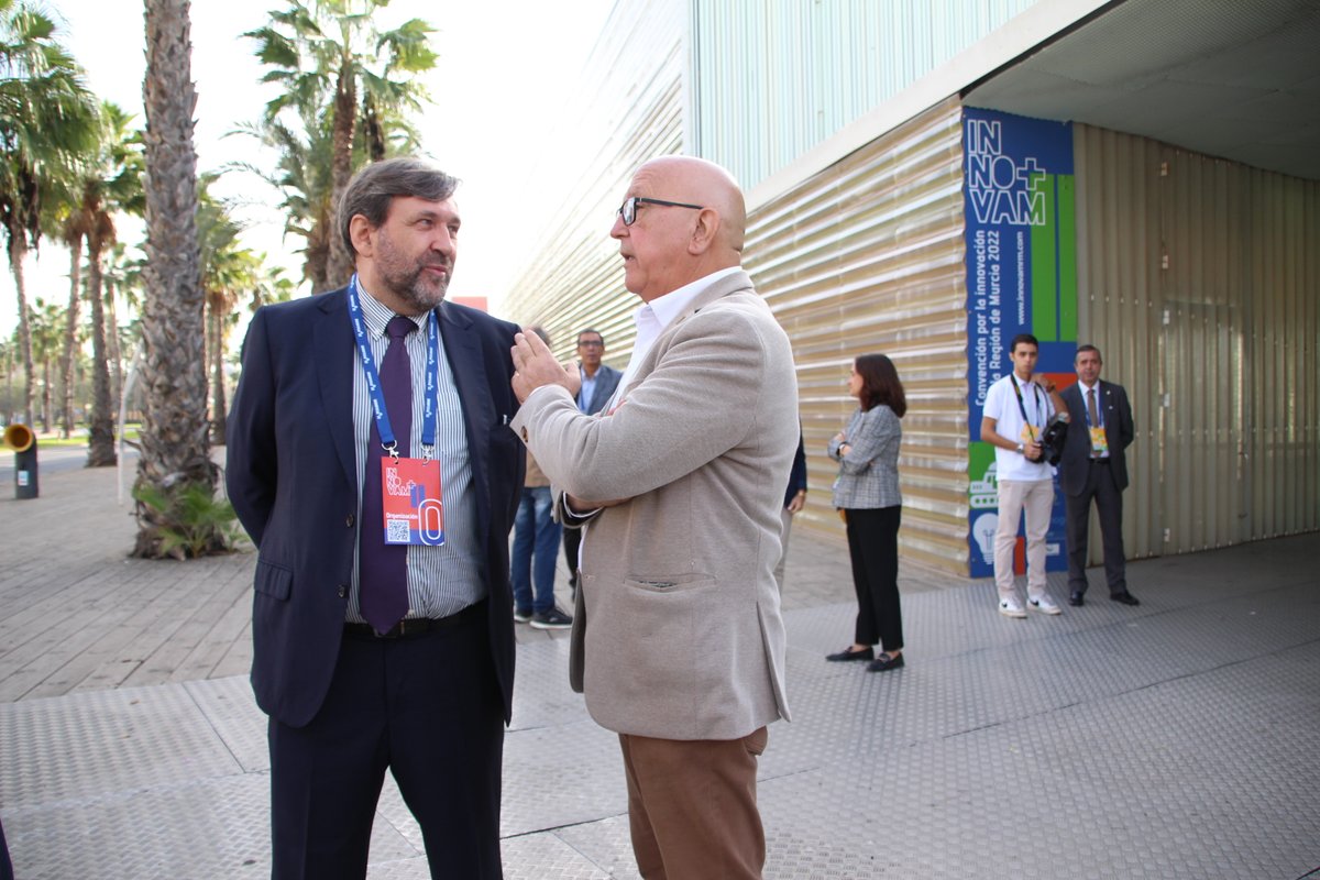 ManuelPadinS's tweet photo. 🟢Llega a #Cartagena la II edición de #INNOVAM, la convención que busca la innovación de empresas y emprendedores, además de dar a conocer el potencial innovador de las universidades y centros de investigación y desarrollo de la Región en un evento lleno de actividades. https://t.co/M8ikNp0OtR