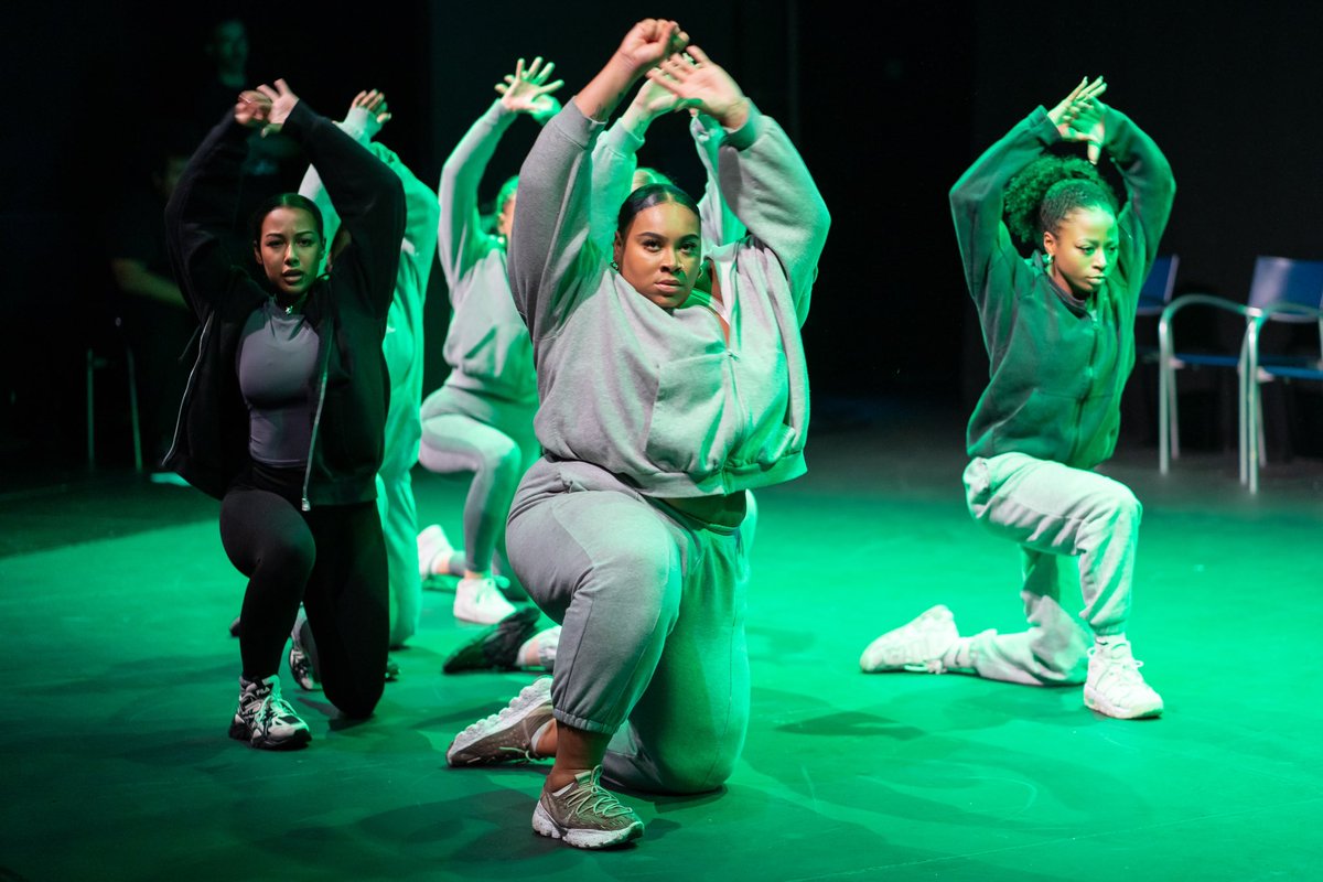 CHICKENSHED_UK's tweet photo. 📸 from the National Conference!

Raising The Voice of Community through the Arts was the hot topic at last weeks National Conference, where companies, creatives and institutions gathered at Chickenshed HQ and shared perspectives and stories on this growing community of practice. https://t.co/W6JivkJuz9