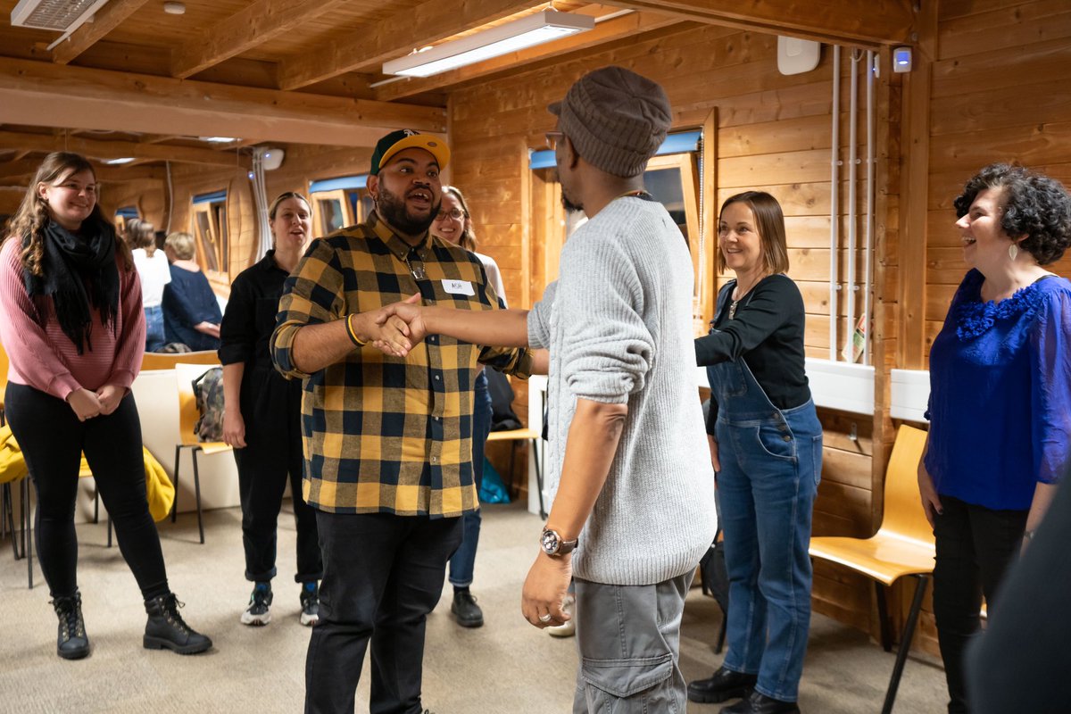CHICKENSHED_UK's tweet photo. 📸 from the National Conference!

Raising The Voice of Community through the Arts was the hot topic at last weeks National Conference, where companies, creatives and institutions gathered at Chickenshed HQ and shared perspectives and stories on this growing community of practice. https://t.co/W6JivkJuz9