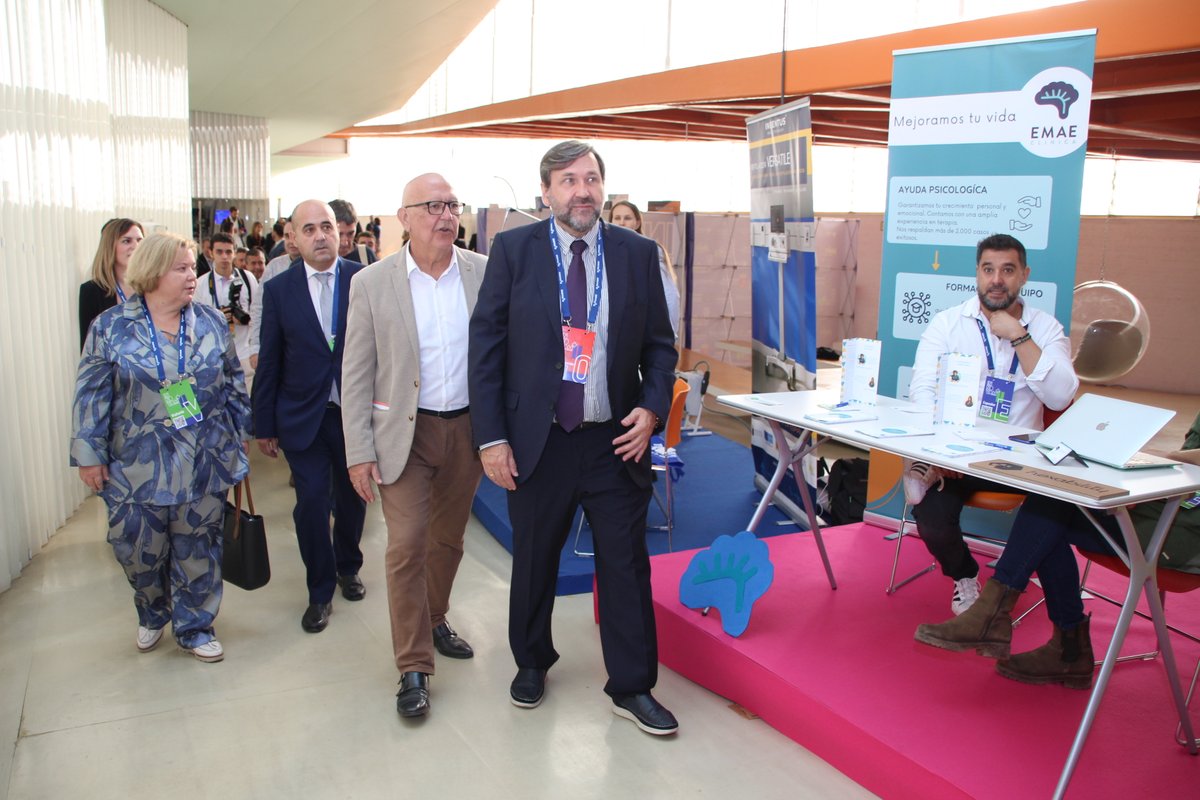 ManuelPadinS's tweet photo. 🟢Llega a #Cartagena la II edición de #INNOVAM, la convención que busca la innovación de empresas y emprendedores, además de dar a conocer el potencial innovador de las universidades y centros de investigación y desarrollo de la Región en un evento lleno de actividades. https://t.co/M8ikNp0OtR