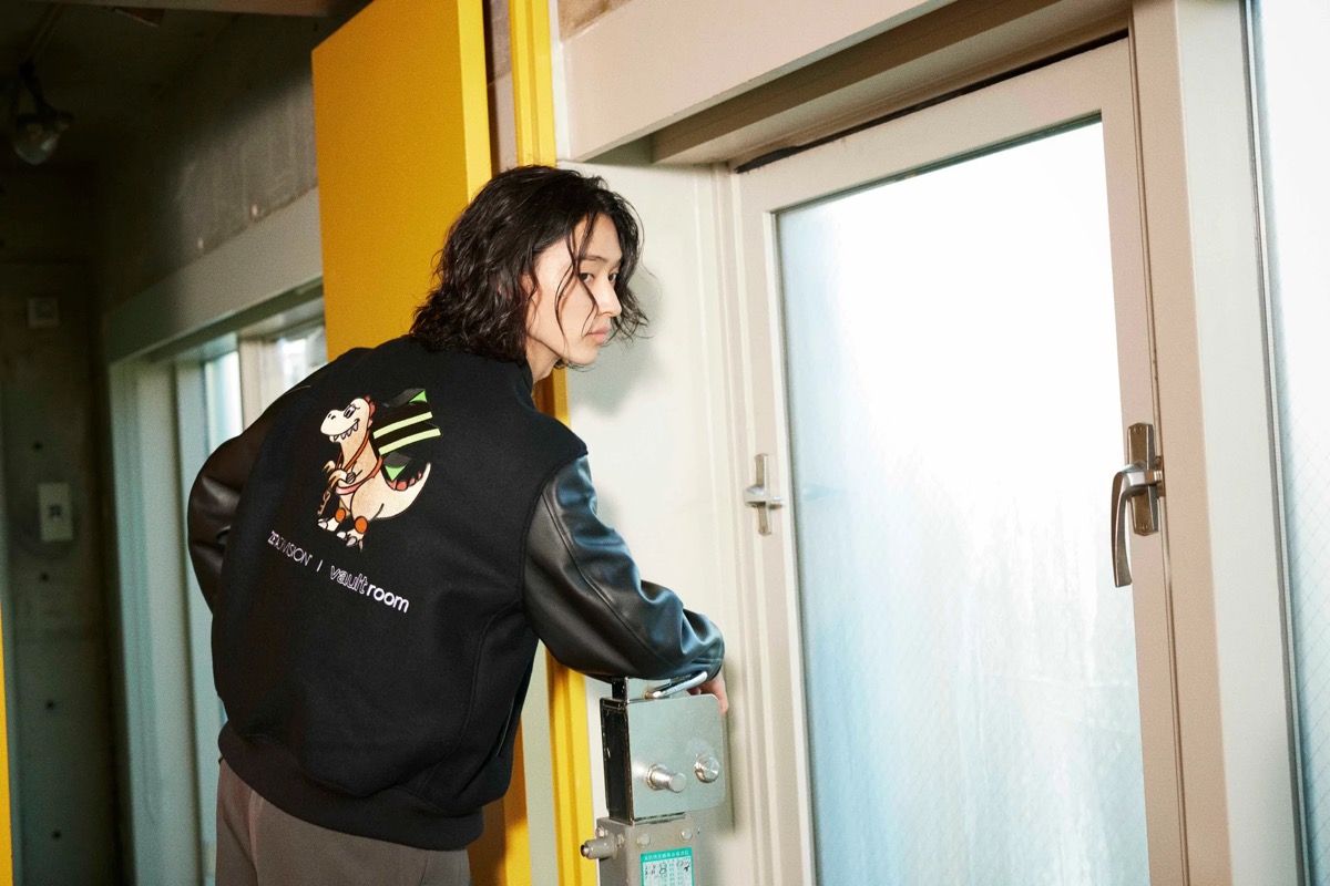 KAI_YOU_ed's tweet photo. vaultroom×ZETA DIVISIONコラボ　モデルに山﨑賢人を起用
https://t.co/DvgABAQDdO #kai_you 

10月27日に発売されるコラボアイテム。その全ルックが公開されました⚡️⚡️

#vaultroom #ZETADIVISION #山﨑賢人 https://t.co/SjLJiD6leN