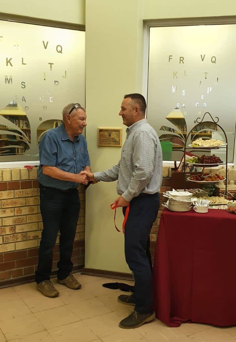 📚On 13 October, our Chairman, Mr. Nick Serfontein cut the ribbon for the opening of the Johan Slabbert School Library opening, sponsored by Sernick! He is pictured by principal Mr. Nico van Zyl. It's always an honour contributing to our community!