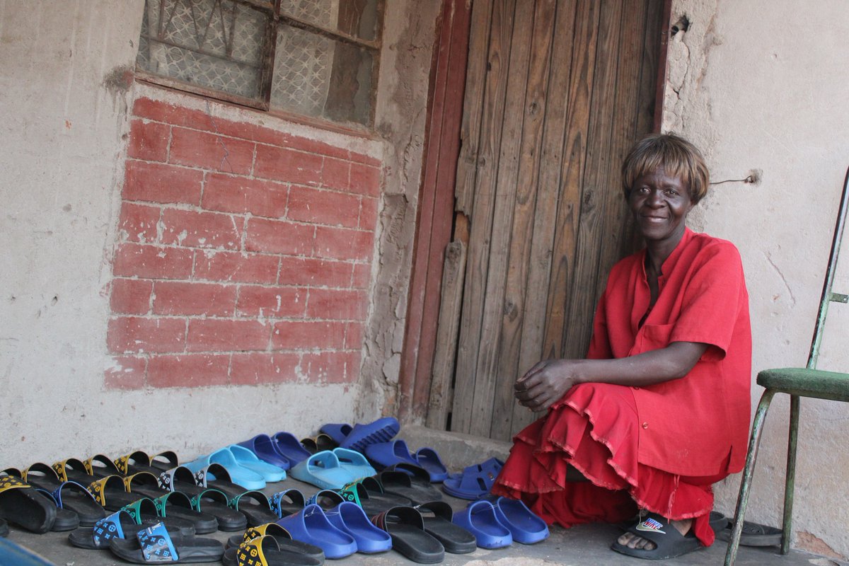talia_wn's tweet photo. #CoachingVisits Impact Stories
Our mid-training visit to the 5th SBS Cohort in Bindura Rural has filled us with nothing but joy. Besides being the second largest and most committed cohort thus far, the coaches are rising and thriving in their microenterprises.
#IgnitePotential https://t.co/OAmgsFK0fb