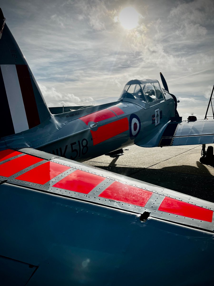 WK518 catching the autumn sunlight 🌞🌤 #chipmunk #WK518 #aircraft #training