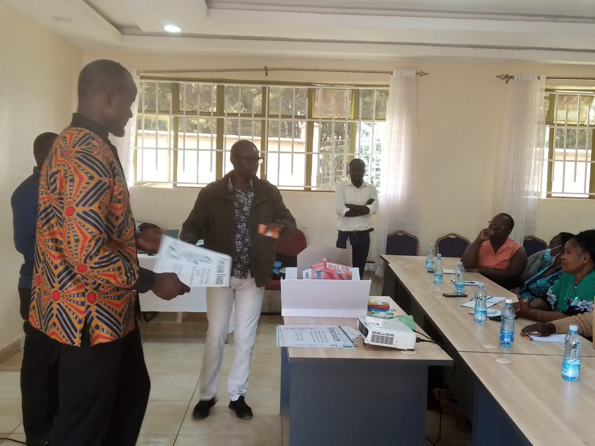 KenyaCIC's tweet photo. Last Friday, team Bungoma conducted Business Advisory Training for #AgriBiz cohort 3 clients. The training was on Business Readiness where the trainer used the Start and Improve Your Business (SIYB) Game Training Tool that provides practical experience in running a business. https://t.co/qHhl4qUKpj