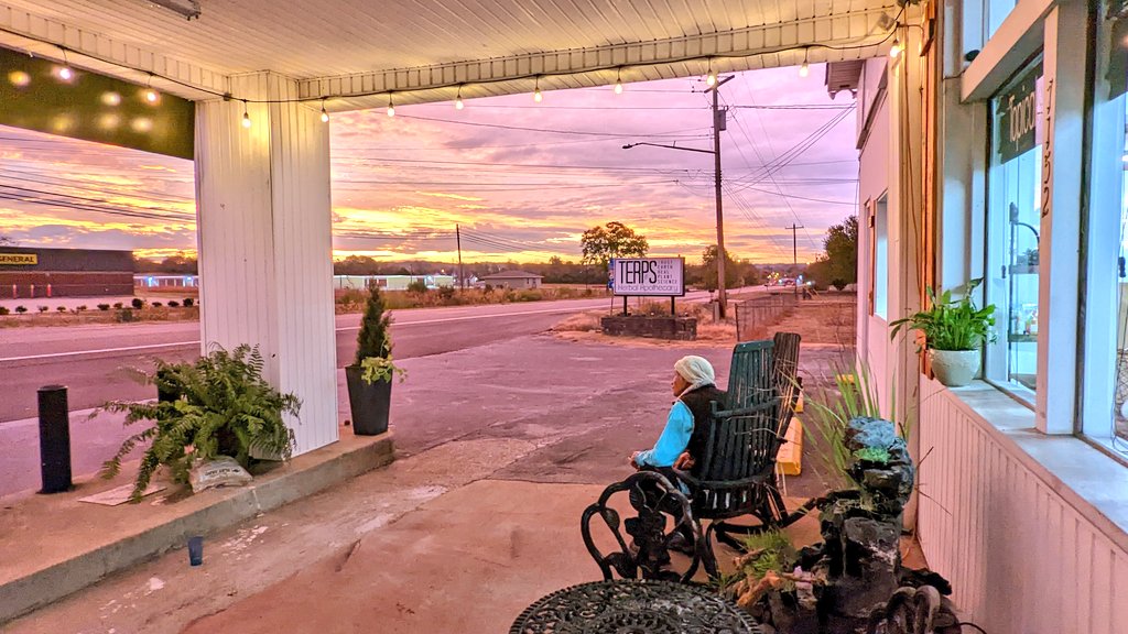 EndodnaD's tweet image. Think Pink 💜