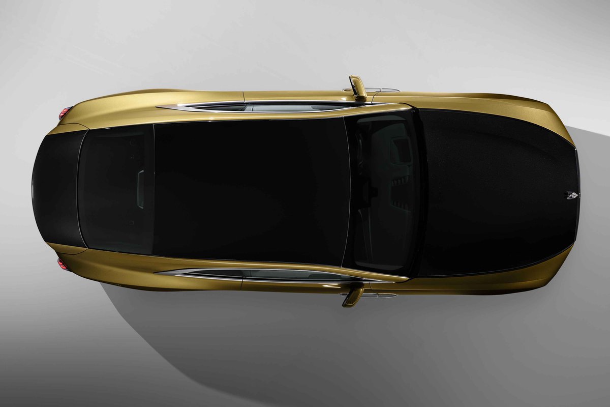 rollsroycecars's tweet photo. The most dramatic feature of #Spectre’s silhouette is its fastback, which recalls the most evocative motor cars and watercraft in history. The seamlessness of the greenhouse surfacing significantly contributes to achieving the lowest drag coefficient ever for a #RollsRoyce. https://t.co/DO7Jx4qlAU