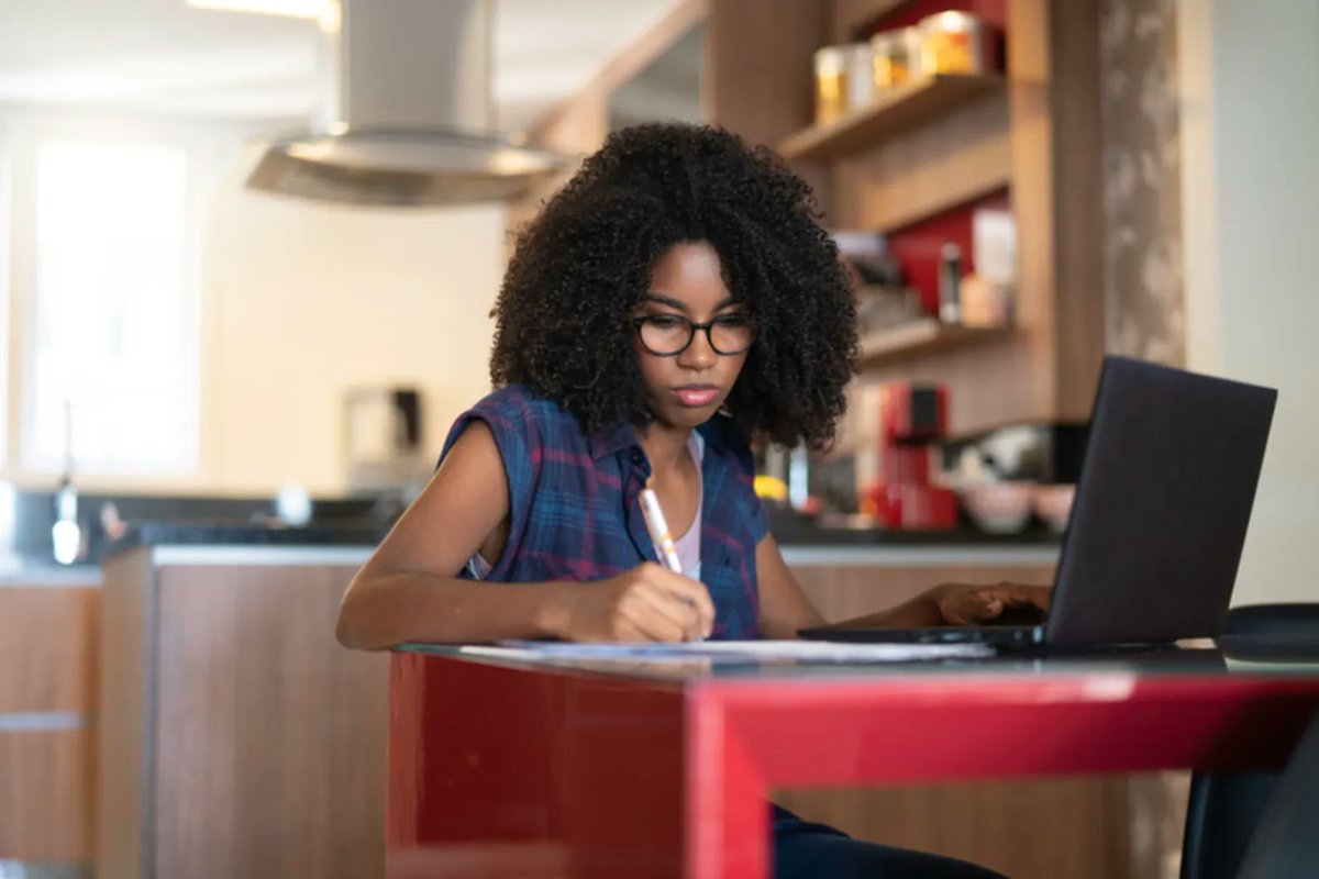 KickOffInBiz's tweet photo. Are you 16 - 24? Do you live in the Black Country or Worcestershire? Have you ever thought about self-employment or starting a business? Why not come along to one of our free, fully funded, online short courses to learn how? Register at https://t.co/8Cxhy07Bsy https://t.co/DNxqNpS1ZX