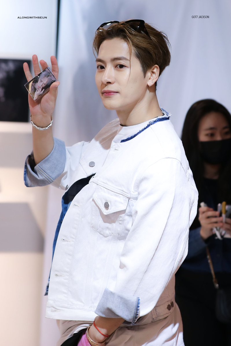 alongwithseun's tweet photo. 좋아하는사람 여기에요💗
-
2022.10.23 
Ktown4u Popup Store

#갓세븐 #잭슨
#GOT7 #JacksonWang
#王嘉爾 #Jackson

@JacksonWang852 https://t.co/zQSdV2F4bg