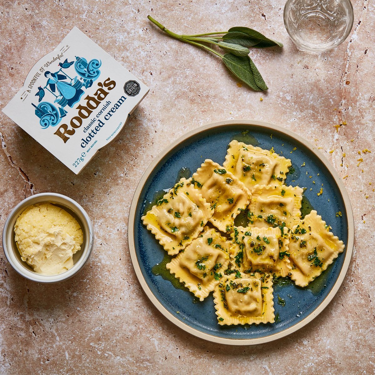 Celebrate #worldpasta day with Rodda's Cornish clotted cream and Pasta Evangelists, whether it's crab and lemon or pumpkin and parmesan you prefer to fill your ravioli with, adding a #spoonfulofwonderful Rodda's clotted cream will make your pasta even more delicious!