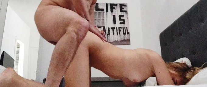 Hello les BG ! Comment &ccedil;a va aujourd'hui ? Merci aux fr&egrave;ros qui ont pris des vid&eacute;os sur Manyvids 🔥💪🏼 Cette