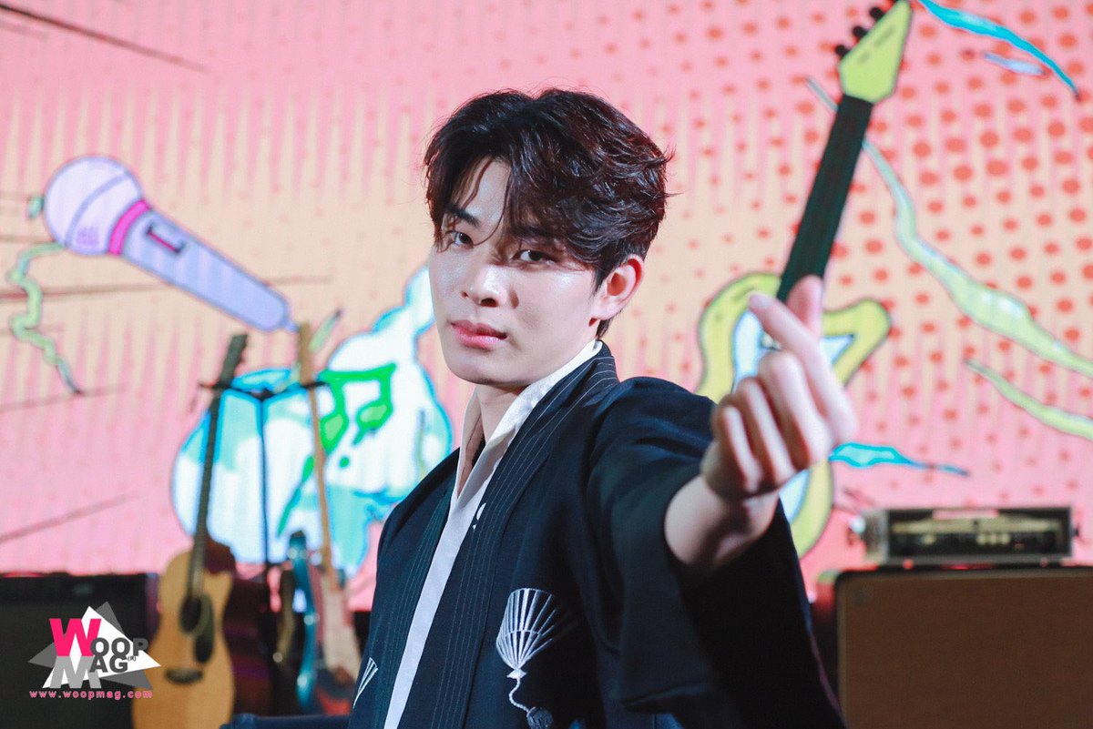 ฉันมายินดีอีกแล้วจ้าาาา งื้ออออ ดีใจกับน้องต้นนน ช่วงนี้คือมายินดีถี่มากกก มีคนรักน้องมากขึ้นทุกวันนนน น้องเก่งงงงและรับรู้ได้ว่าน้องรักแฟนคลับมากแค่ไหนนน ก็ยังจะบอกว่าดีใจและภูมิใจในตัวหนูเสมอออ เลิฟมากคร้าบบ💙🌱 <a href="/mytonsrn/">mytonsrn</a> #90kเอ๊ะต้นได้พักยัง #mytonsrn  #ต้นรักของศรัณญ์