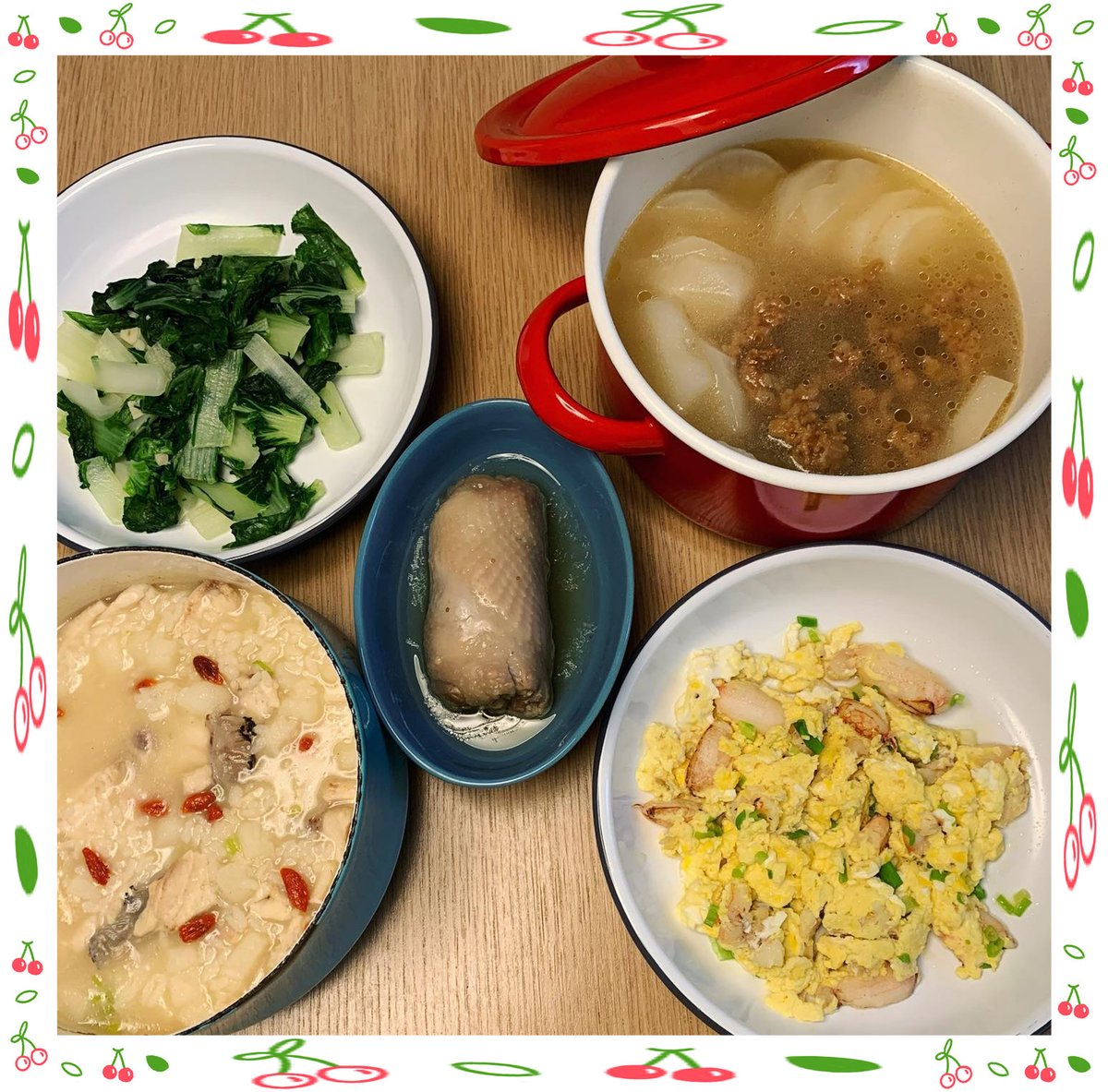 和媽媽一起做的豐盛飯菜 暖胃的有機山藥粥我最喜歡了  你們都吃的什麽晚餐呢 https://t.co/x8CSPiyH0E