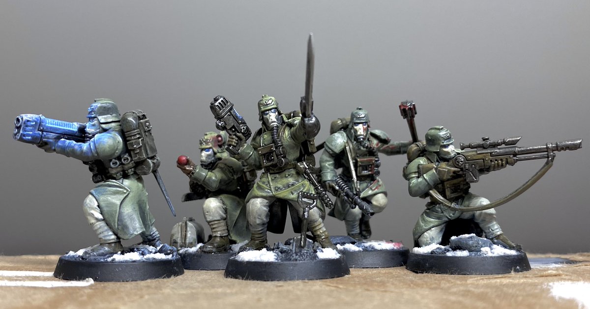 Uscur4's tweet photo. @WarComTeam As I’ve slowly painted more and more of my Krieg kill team I like the most recent one the most.. so the plasma guy on the left! https://t.co/dTosDDljJ6