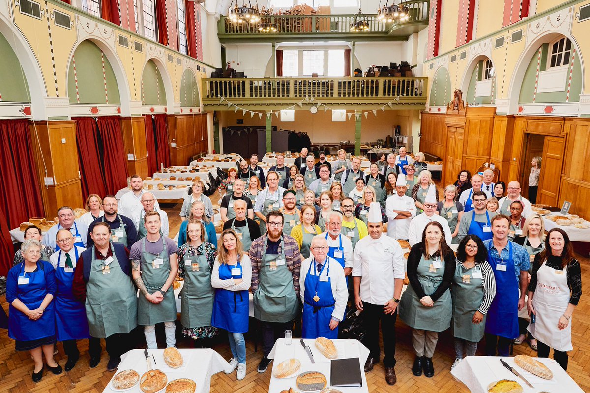 Last Wednesday, we took up residency at Westminster Cathedral Hall in London Our Judges tasted your bread & our 2022 winners were chosen! 🤗 Thank you to all our judges for joining us on this wonderful day! @tiptree @brook_food #BreadAwardsUK #Bread #Baking #Bakery