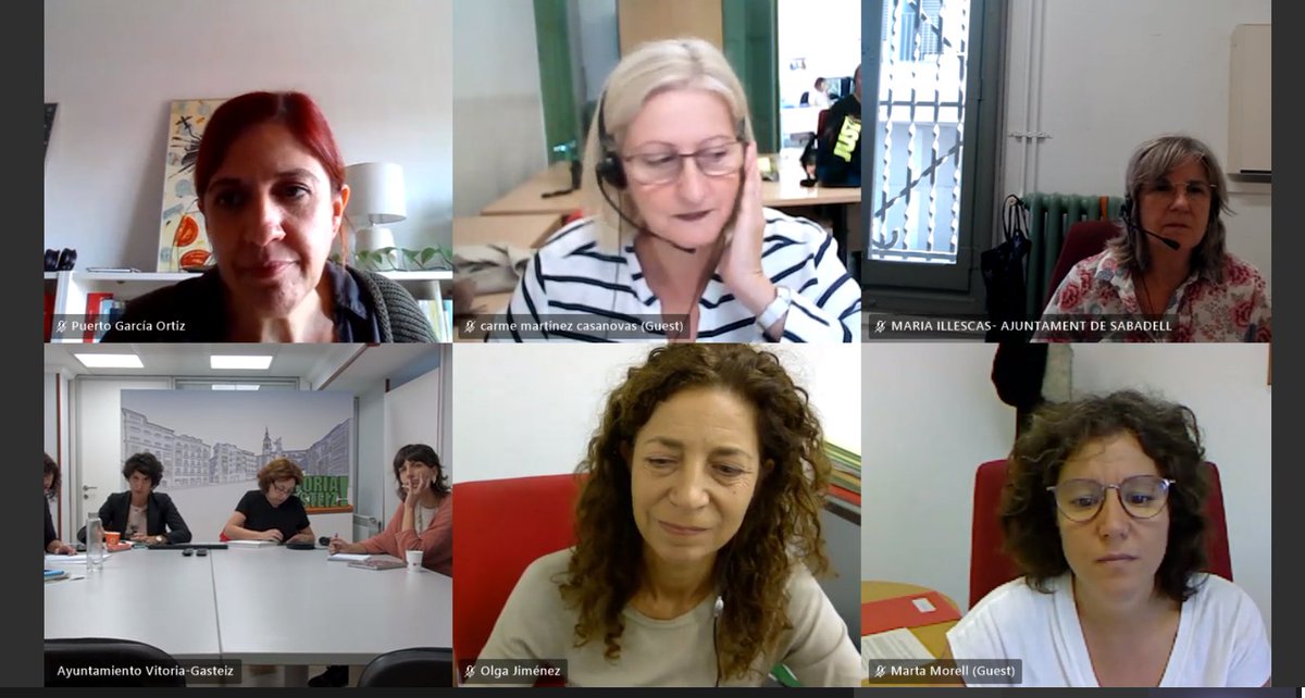 sbddretscivils's tweet photo. 📷 Aquest migdia, la Fundación Pluralismo y Convivencia ha reunit l'Ajuntament de Sabadell i l'Ajuntament de Vitoria per compartir experiències de gestió de la diversitat religiosa a les ciutats ⬇️
#SabadellDiversa #Creences #Sabadell https://t.co/CB4zWCj94x