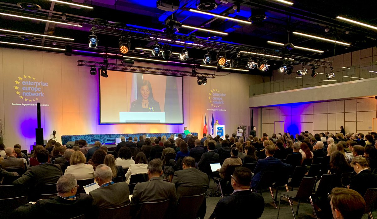 EEN_EU's tweet photo. The Network’s Annual Conference has officially started! 🎉🏁 #EEN2022

Follow our live streaming to discover what topics this year’s discussions will revolve around! 🚀 ➡️ https://t.co/M06UWIe3Wl
#EENCanHelp https://t.co/slbRwJgBEC