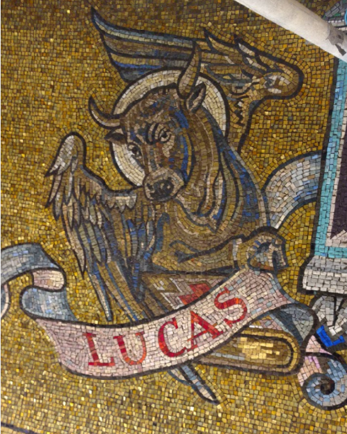 CLA_1976_'s tweet photo. Detail of the winged ox, symbolic of St. Luke the Evangelist, from mosaic conservation.
#FeastDay #StLuke #Mosaic #Conservation #Romanesque #DecorativeArts #TradtitionalMethods #ProfessionalServices #PerfectingPreservation #History #Tradition #Art #Architecture #SacredArt https://t.co/g40UYVFlQh