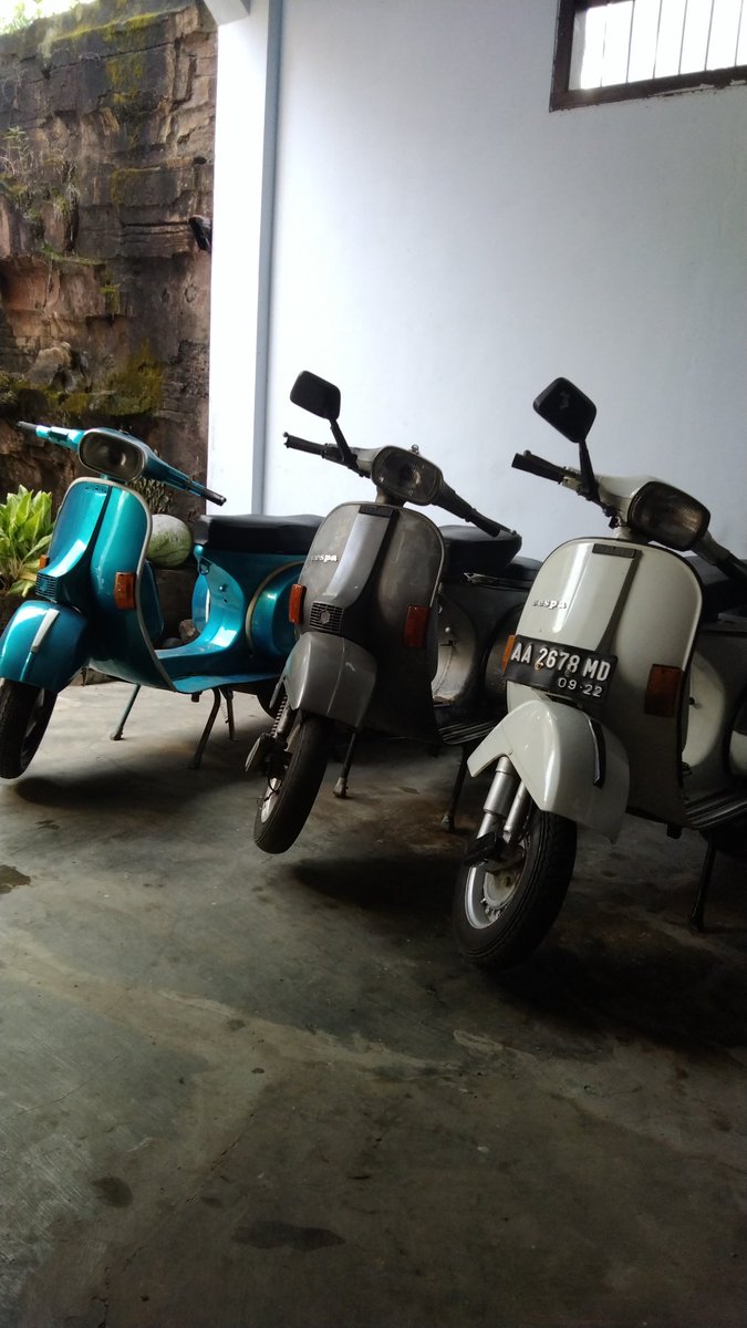 KTencil's tweet photo. Ini adalah sumber rejeki yg Tuhan amanahkan
#Vespa https://t.co/9EKEEAMpu6