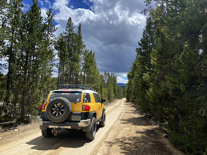 OurBigAdventure's tweet photo. We enjoy finding back roads and just cruising.  We saw there was a forest road in the Shoshone National Forest that was a good one way d... https://t.co/rDqOr6Zpwf