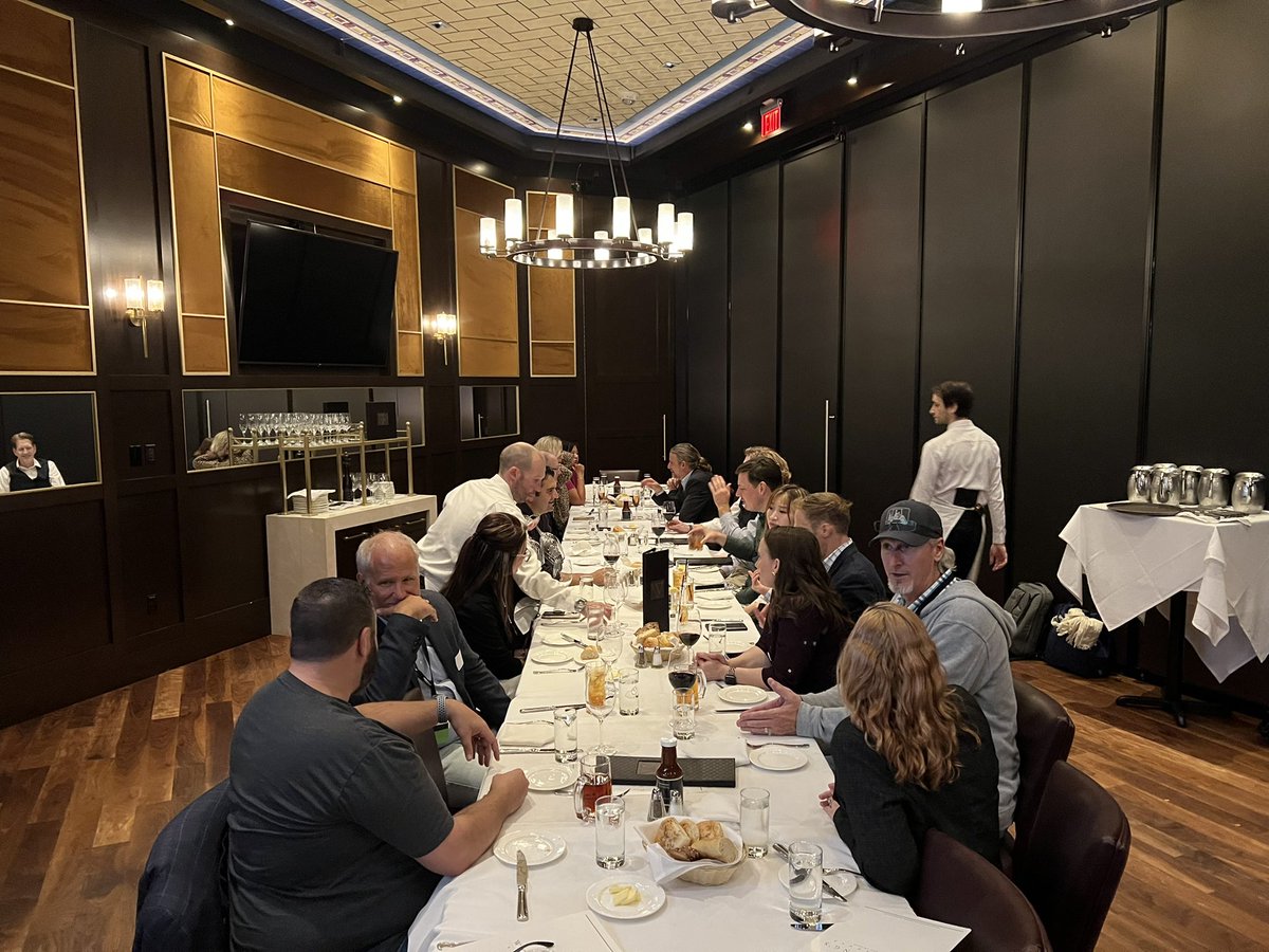 MarkKeaney2pt0's tweet photo. Enjoyed a great dinner at @Wolfgangssteak in Boston after the #communityroundtable event. https://t.co/WiXR8PdD1I
