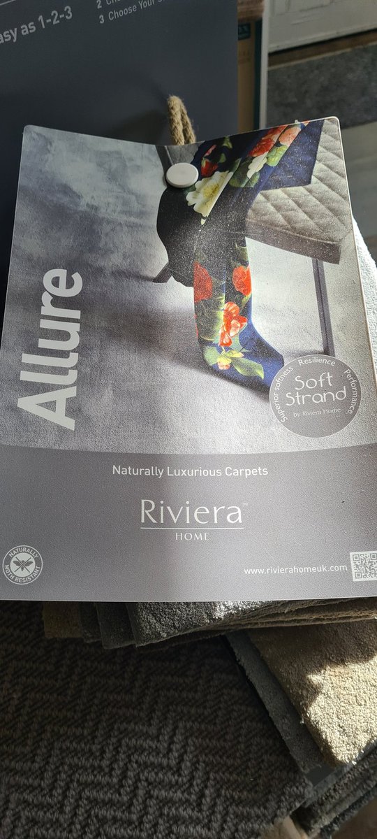 DFCiren's tweet image. We have so many gorgeous samples @riviera_home_uk is one of our favourite luxury carpet brands!! Get in touch for a free quote or samples 😁📧🌟sales@dfciren.co.uk #cirencestercarpet #carpetsamples #cotswoldhome