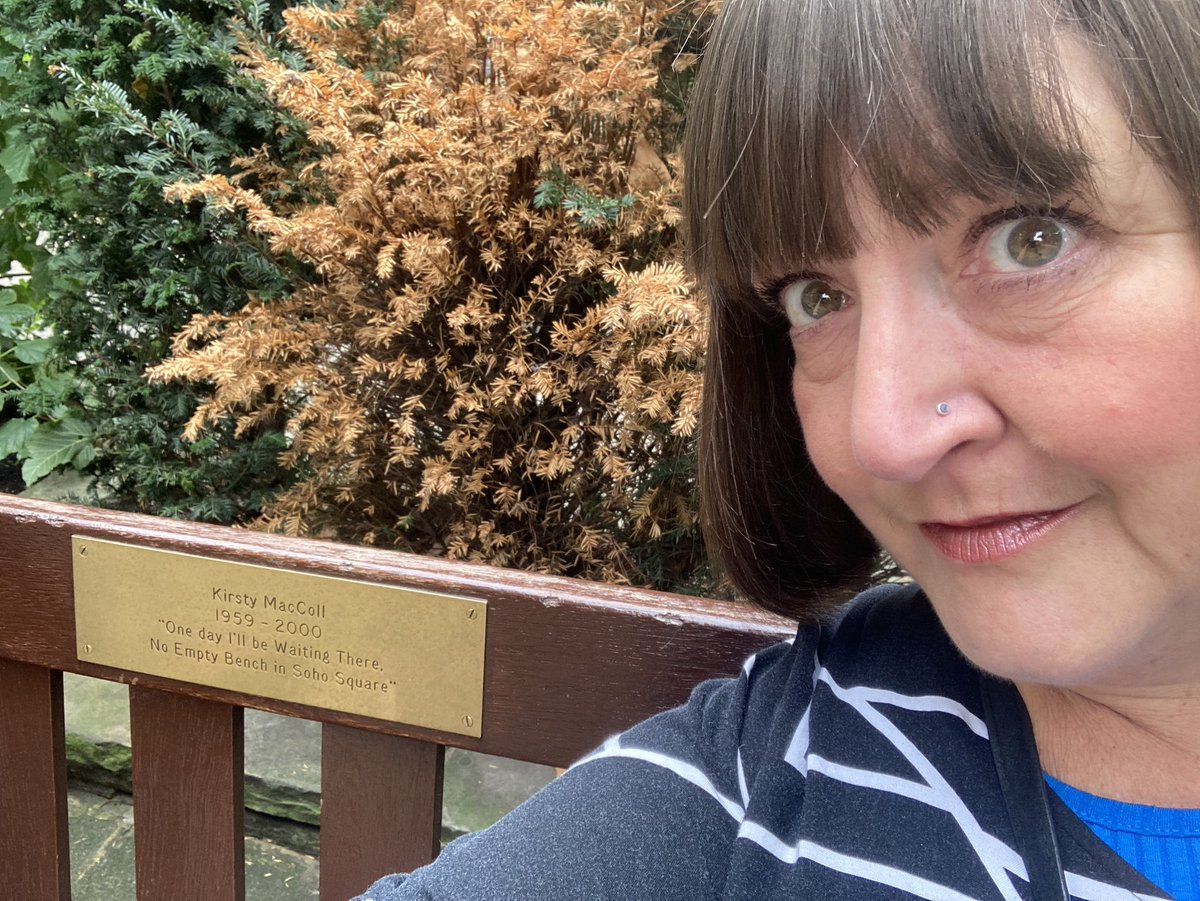 Sitting in Soho Square on #KirstyMacColl’s bench. A beautiful woman with a wonderful voice who was taken from us way too soon 💔