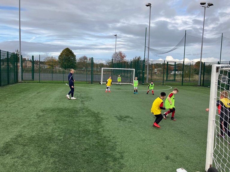 CUFCSportsColl's tweet photo. ⚽️SOCCER SCHOOLS⚽️
This week our 2nd year students are coaching and refereeing at our holiday camps as part of their coaching unit👏🏼 

📚This involves planning and delivering a number of coaching sessions to the children, as well as reflecting on how they went⚽️ @CUFCCST https://t.co/Grmns11jSO