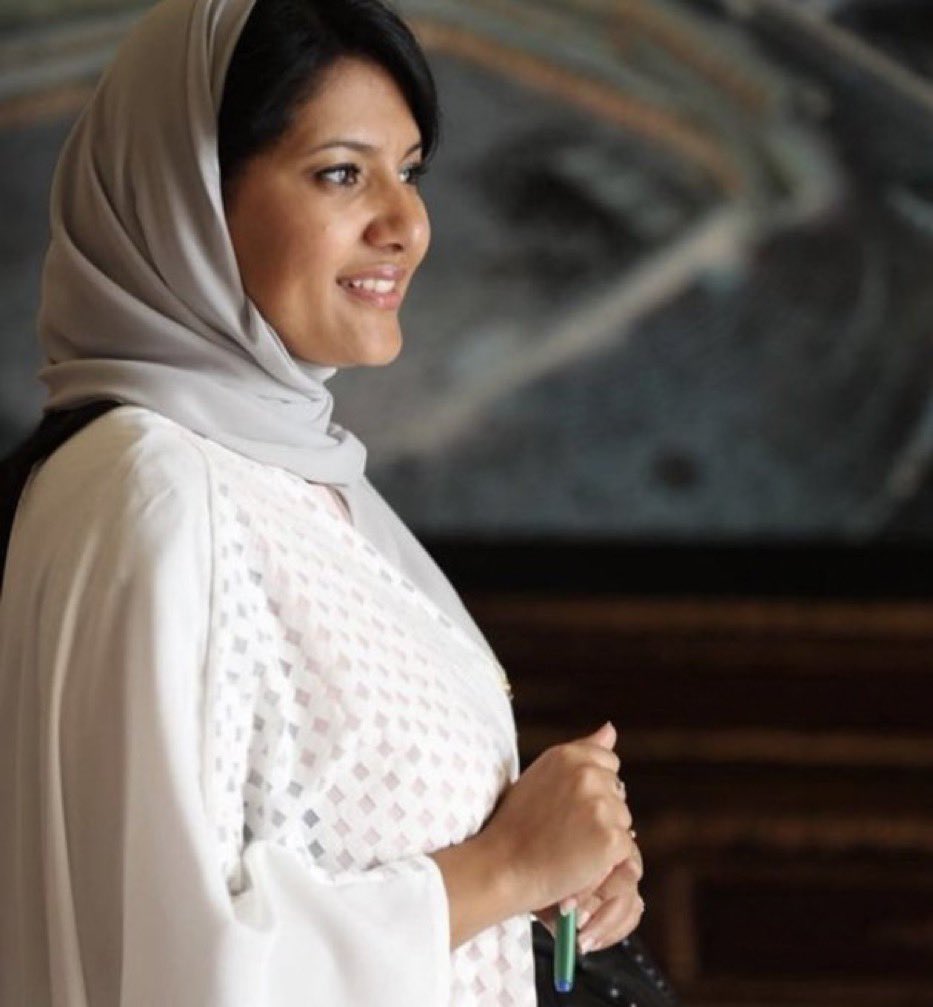 moionlynoor's tweet photo. HRH Princess @rbalsaud, Ambassador of KSA to the U.S, in an interview with #CNN said, “This Kingdom is not the Kingdom it was 5 or 10 years ago. We are a young population; we have young leadership. We have an aspiration to engage with the world in a way we never did before.” 🇸🇦🇸🇦 https://t.co/uRYG65Y0Mh