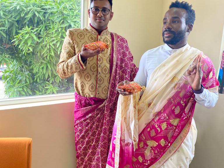JobsTandT's tweet photo. #TransformationTuesday
The #jobstt office was transformed last week into a place of celebration in honor of Divail which was commemorated on Monday (October 24th,2022).
In addition, the #jobstt team got all dressed up in their lovely Indian wear! https://t.co/xNgqFZmStg