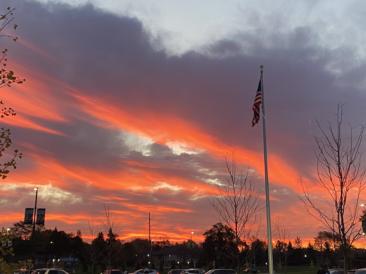 The view from WBMS this morning.😍#wbms #onlywb #sunrise