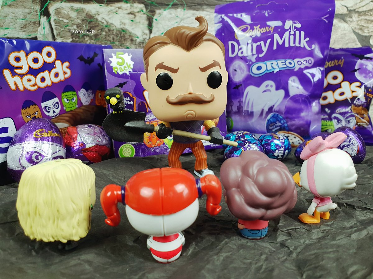 TeamBBB123's tweet photo. Trick or Treat....... you knocked on the wrong house kids! 🎃
#helloneighbor #funko #funkopop #MysteryMini #funkofigure #FunkoFanatic #Funkofamily #trickortreat #halloween #FNAF #funkophotoadaychallenge #funkophotoaday #chocolate #cadburys #gooheads @OriginalFunko @CadburyUK https://t.co/KVj4L3asom
