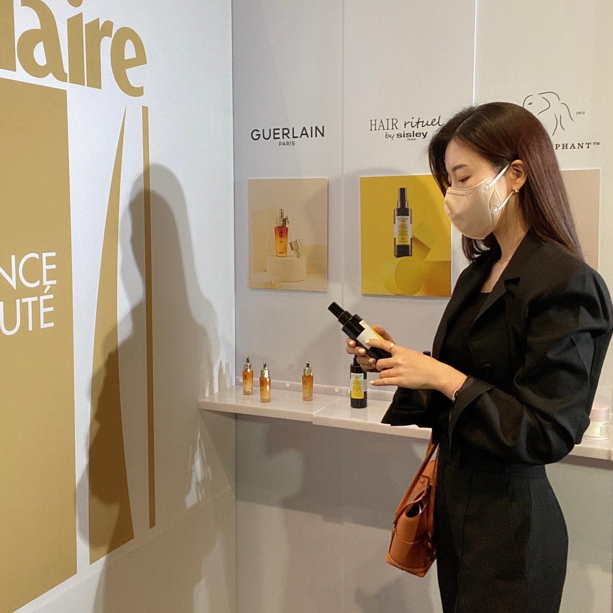 Black clothes look cool