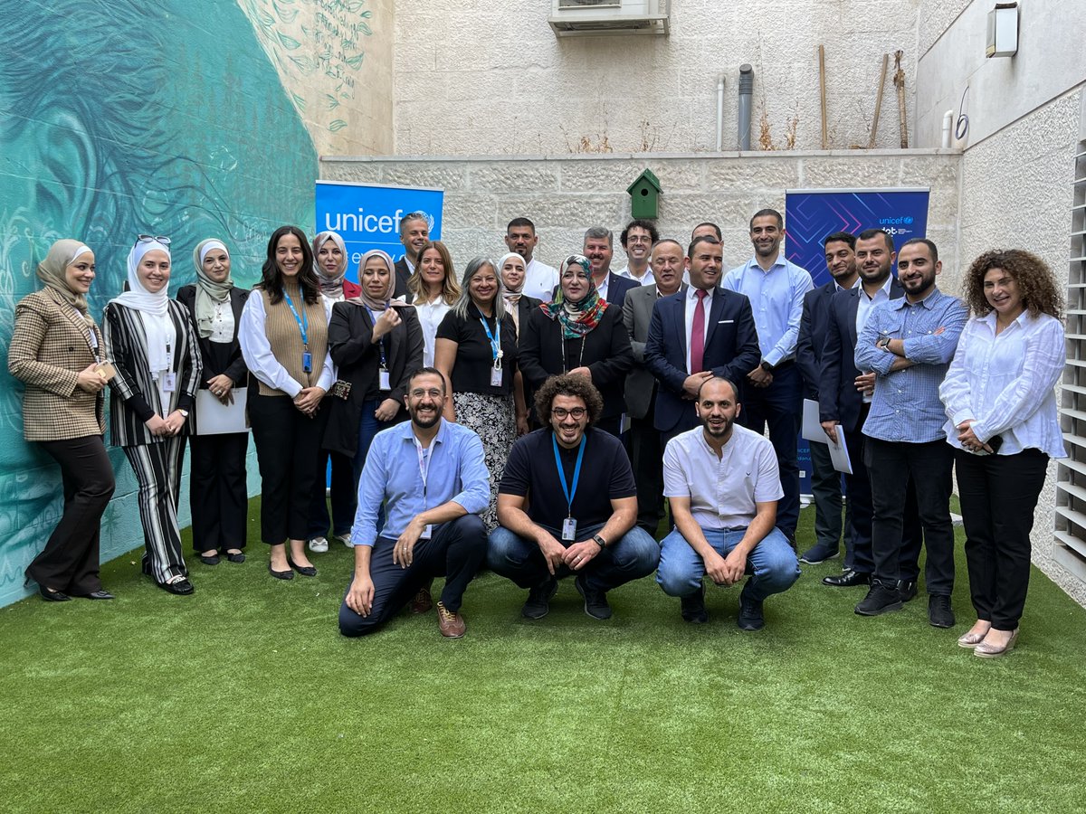 “You are the 👀 and 👂of the community – engaging with the hardest to reach.” -@ShairoseM It was wonderful to welcome 16 Community-Based Organizations to UNICEF 🇯🇴 to scale up digital skills for youth across Jordan. 💻