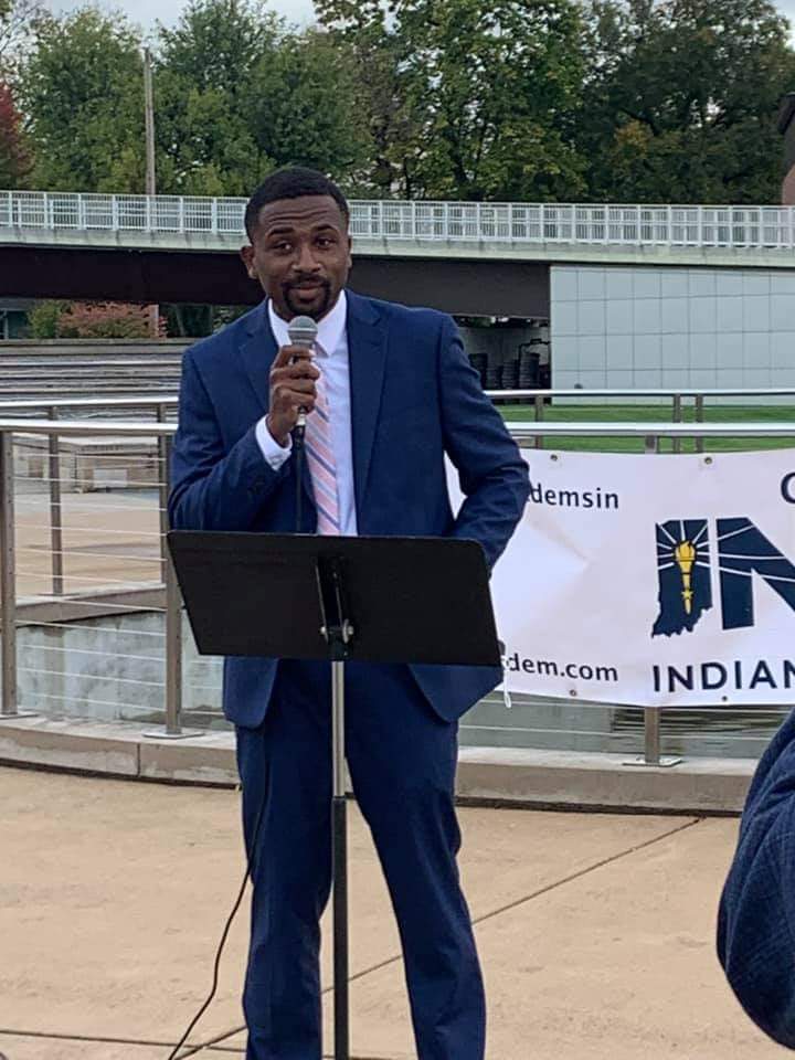 NickforIndiana's tweet photo. Lord u have gotten me so far &amp; I'm thankful. It's a been over a year since I made my announcement to run for Indiana State Senate. My family, my heart, &amp; knowledge has grown. All I would tell myself is "KEEP GOING SOMEONE NEEDS TO HEAR UR STORY WIN OR LOSE" #Pathwaystopurpose https://t.co/cXfCSfnR9u