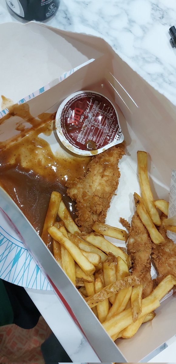 N3Splashy's tweet photo. @KFC_jp #creampied my scran https://t.co/By9ZD5l60P