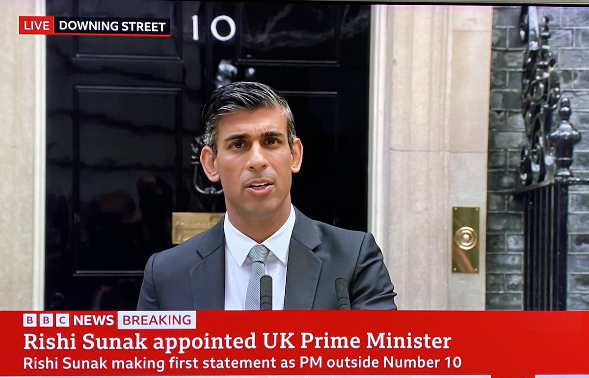 Historic occasion to see <a href="/RishiSunak/">Rishi Sunak</a> become the first ever PM of British Indian heritage &amp; congratulations to him. However, ‘Coronation’ of the 3rd PM is a ‘fix’ in the interest of Conservatives and not the country. #GeneralElectionN0W is the only option in the interest of people