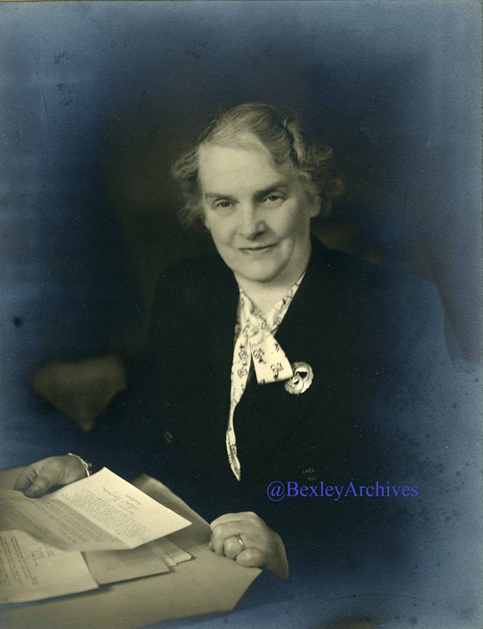 BeginsHistory's tweet photo. Jennie L Adamson was MP for Dartford &amp; Bexley 1938-46, and served in the post-war Labour government. (Images: @BexleyArchives.)

Do you have a loved one who served in an elected office? Why not #JustCall and ask them to share some memories?

https://t.co/iR4B840ikL

#HBAHService https://t.co/CPleVUzM5O