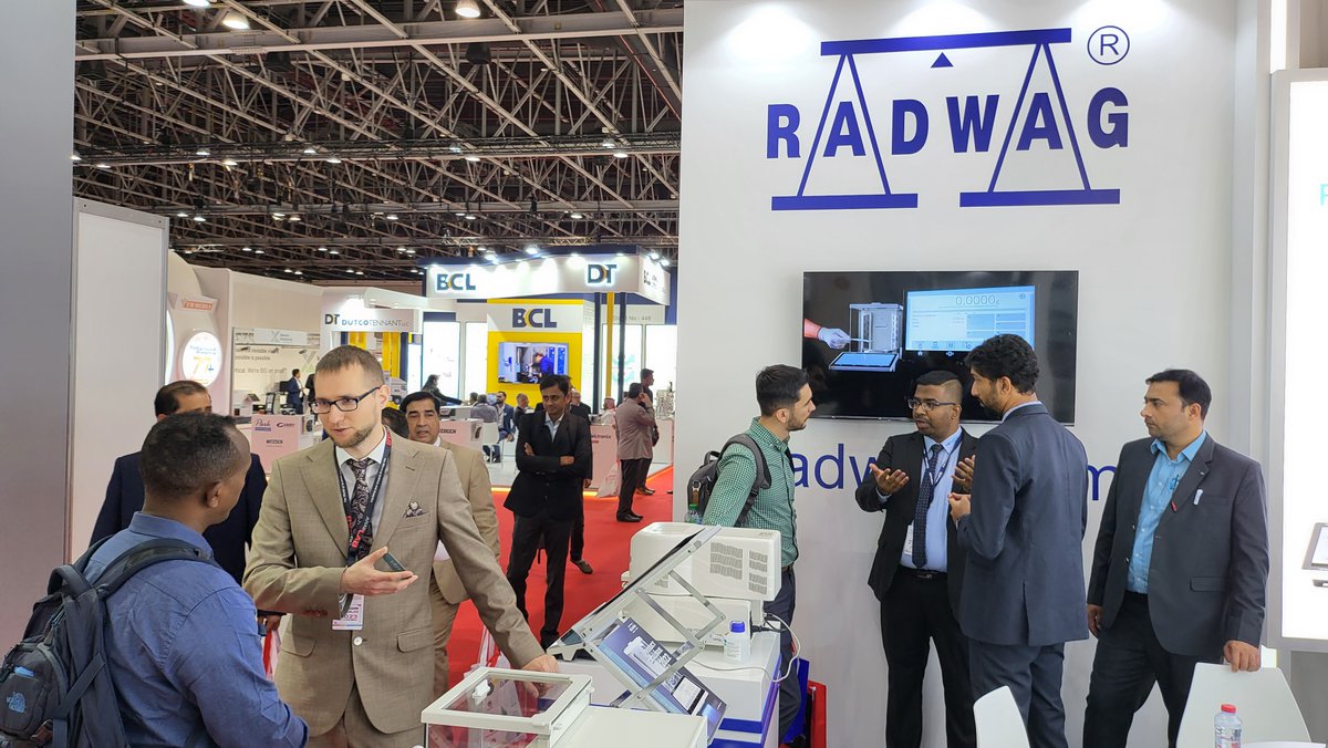 RADWAGscales's tweet image. Day two of the #ARABLAB fair was full of meetings and discussions with our customers and business partners. 

Today and tomorrow (25-26 October) we look forward to seeing you at ARABLAB in Dubai.

Stand 342 - welcome!
#arablab2022