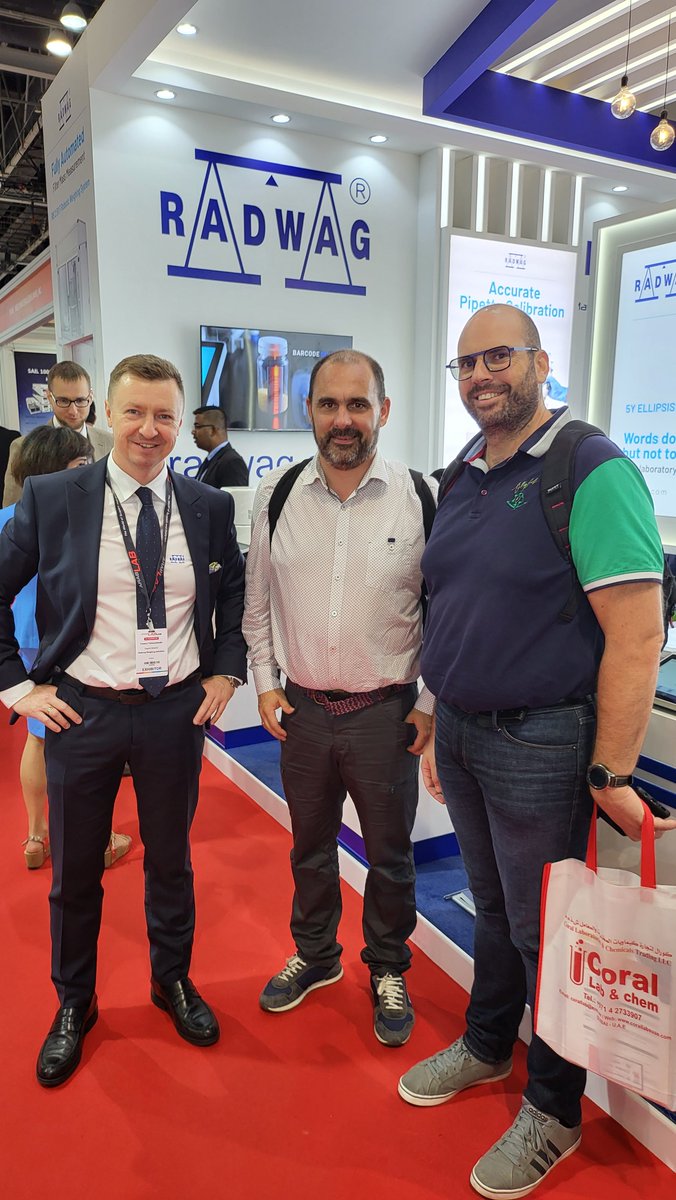 RADWAGscales's tweet image. Day two of the #ARABLAB fair was full of meetings and discussions with our customers and business partners. 

Today and tomorrow (25-26 October) we look forward to seeing you at ARABLAB in Dubai.

Stand 342 - welcome!
#arablab2022