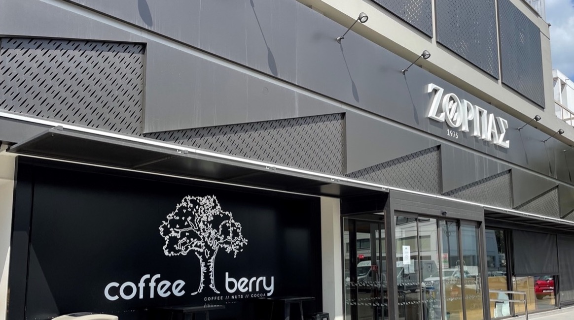 Store refrigeration goes natural! 
Our new case study is available: 
Cyprus Bakery Chain Zorbas Chooses Waterloop Systems With Natural Refrigerant R290 for Refrigeration
refnat4life.eu/case-studies/c…
@BNN_eV <a href="/shecco/">ATMOsphere (formerly shecco)</a> <a href="/SEAE_Agroecolog/">SEAE</a> <a href="/AgrobioAPAB/">Agrobio</a> @stek <a href="/HEAT_GmbH/">HEAT</a>