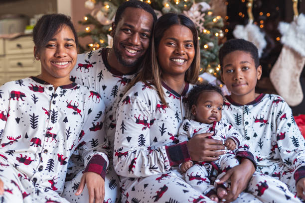 Countdown to Christmas begins 😀🎄
A family photoshoot maybe 😊

Book your session now!! (You can also order your matching PJS from us)