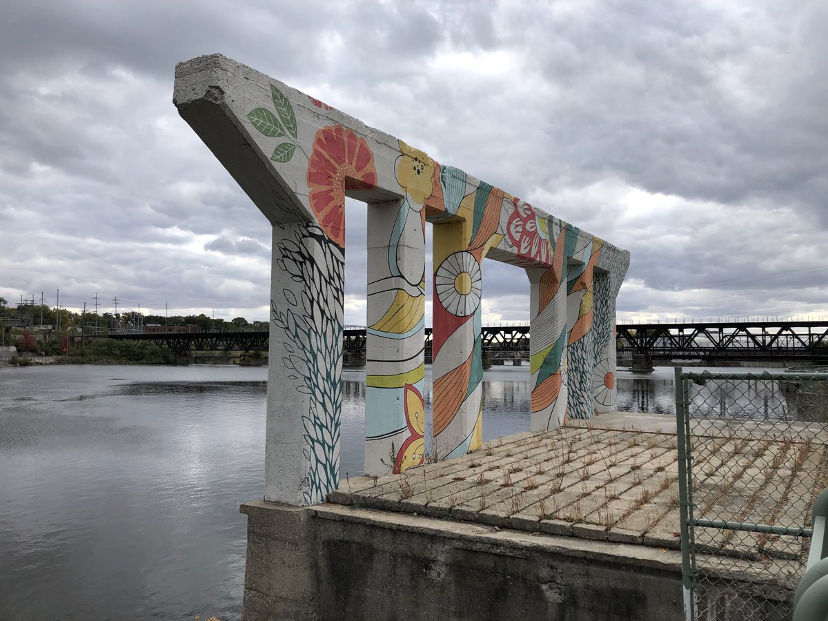 Cultural_Chron's tweet image. A stroll through #RockfordIL reveals lovely street art and murals. Adventure is out there!

theculturalchronicles.com/2022/10/24/new…